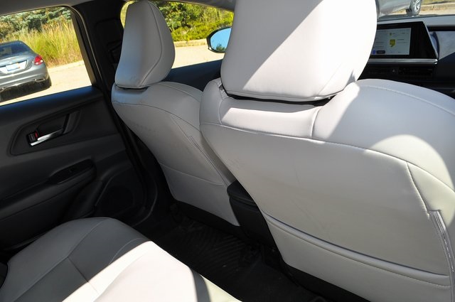 2023 Toyota Prius XLE photo 22