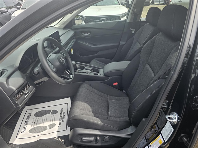 2025 Honda Accord SE photo 13