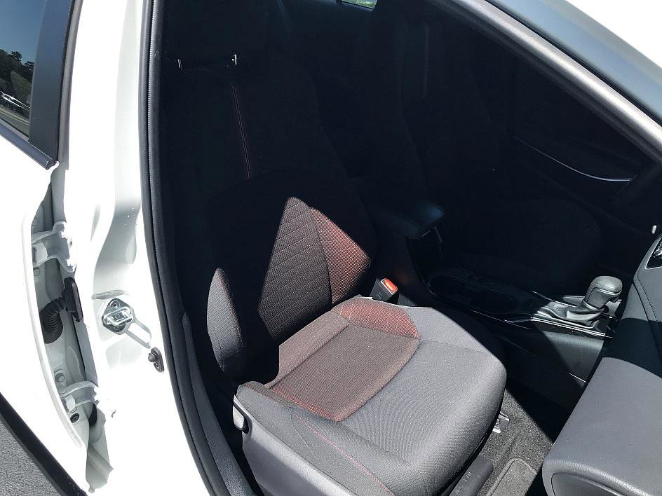2024 Toyota Corolla XLE LE Premium SE photo 14