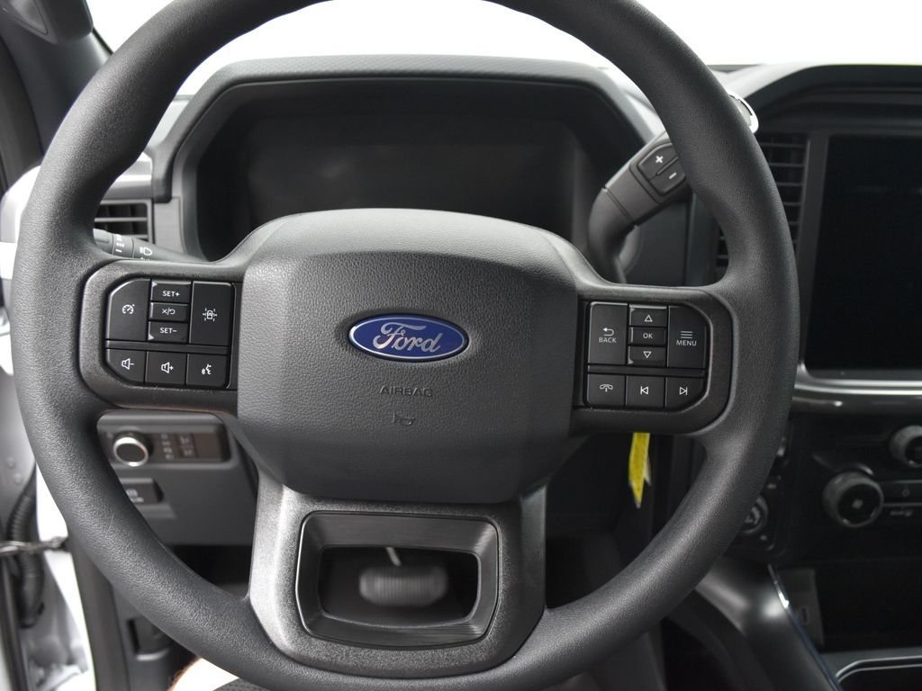2025 Ford F-150 STX photo 12