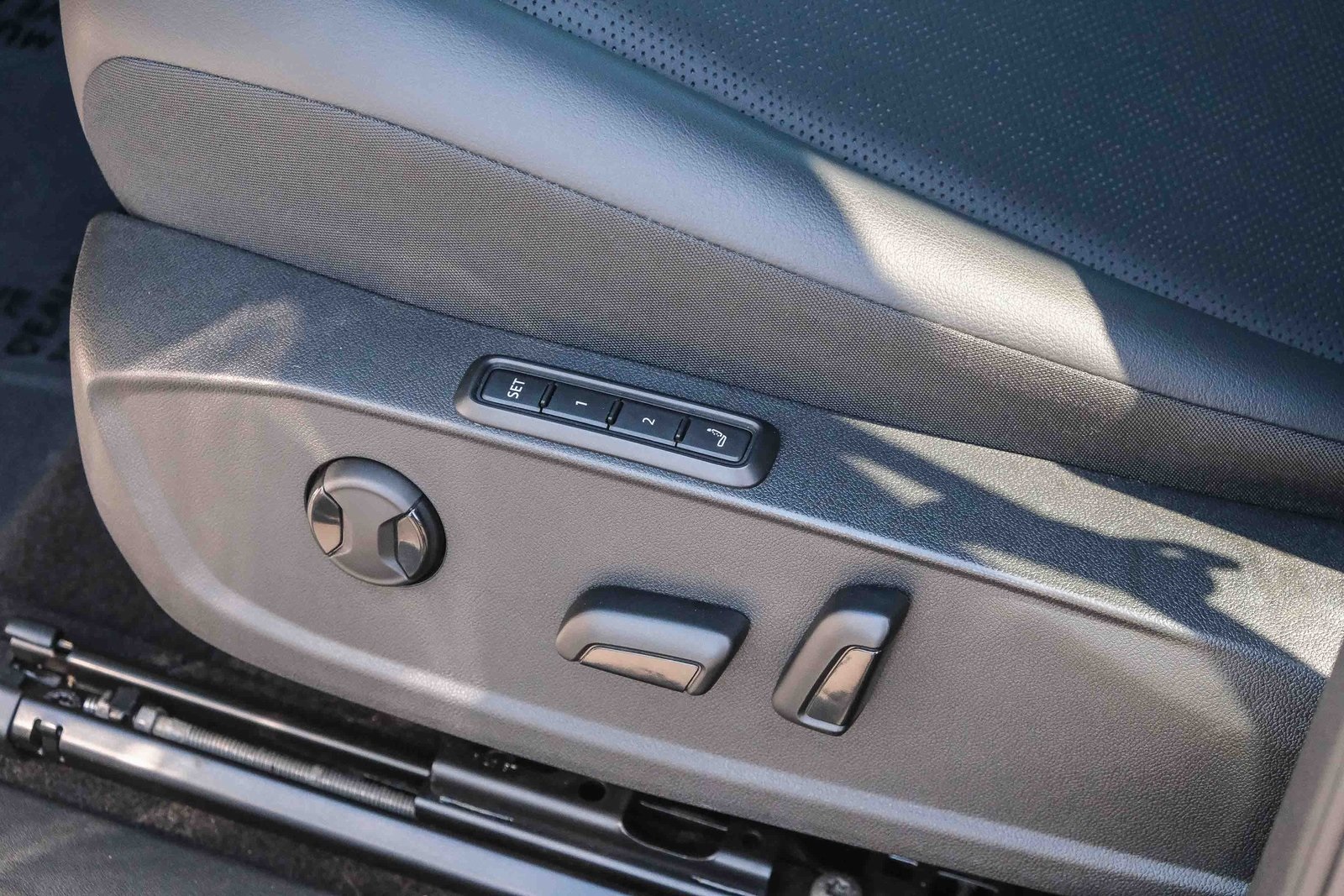 2022 Volkswagen ID.4 Pro S photo 20