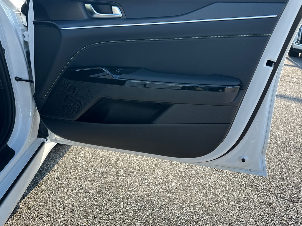 2026 Kia K5 GT photo 14