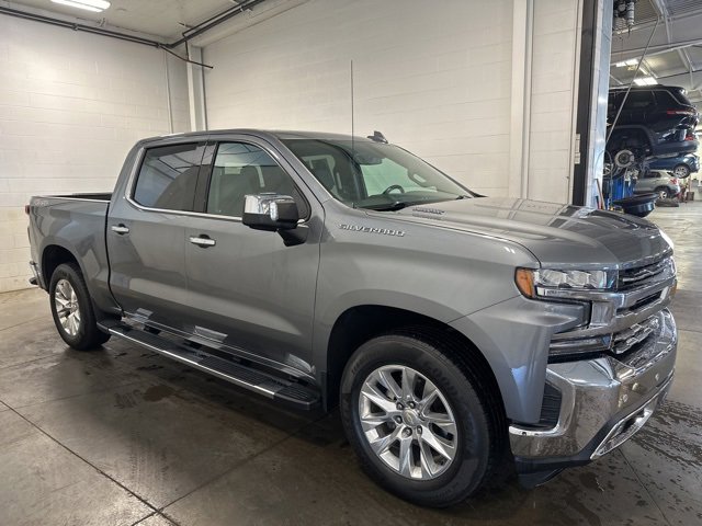 2022 Chevrolet Silverado 1500 LTZ photo 2