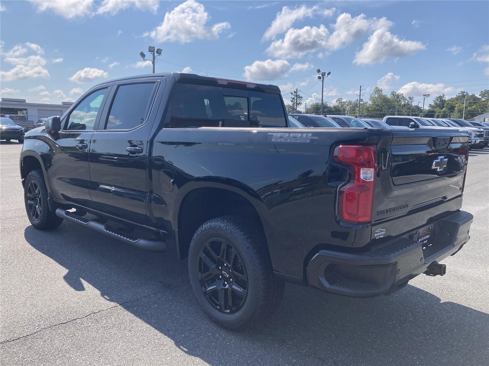 2026 Chevrolet Silverado 1500 LT Trail Boss photo 6
