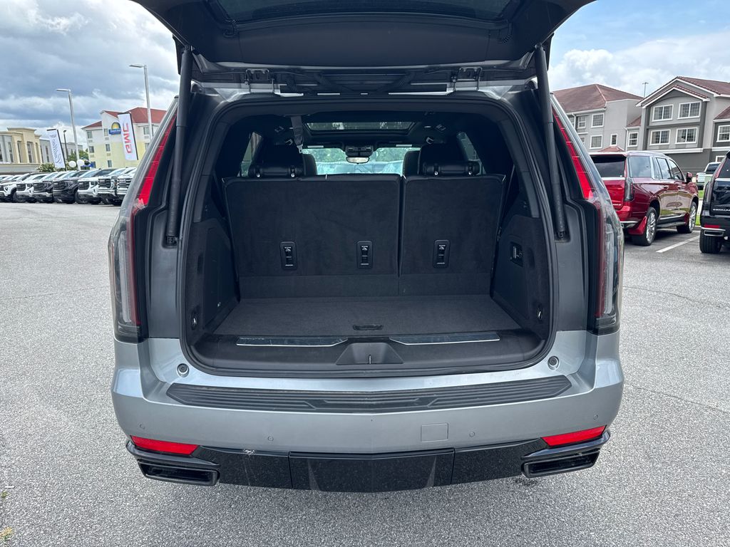 2023 Cadillac Escalade Sport photo 17
