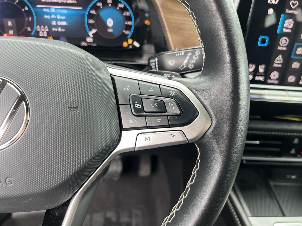 2024 Volkswagen Atlas SE Technology photo 15