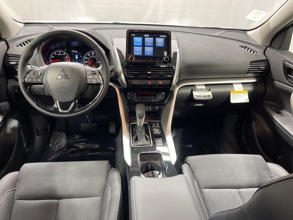 2025 Mitsubishi Eclipse Cross SE photo 9
