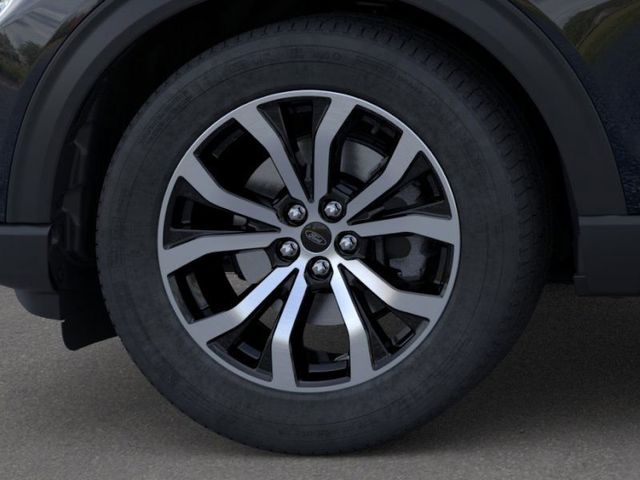 2025 Ford Explorer ST-Line photo 14