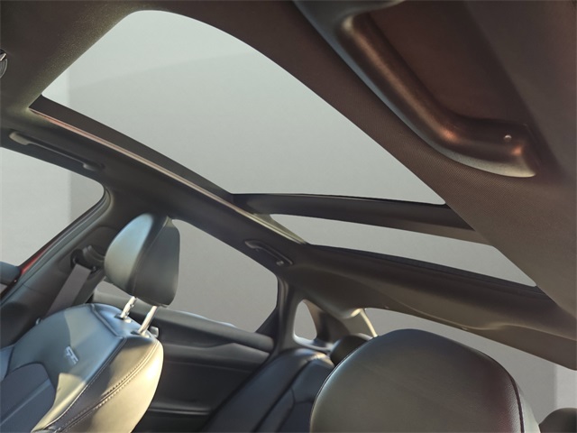 2022 Kia K5 GT-Line photo 6