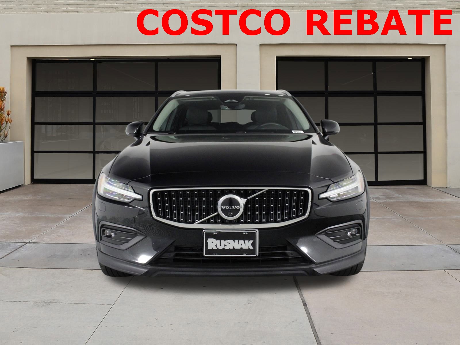 2025 Volvo V60 Cross Country B5 Plus photo 6