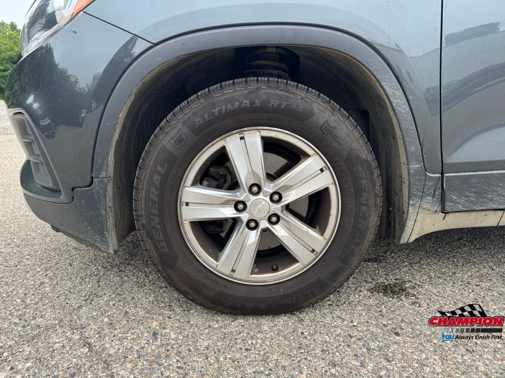 2019 Chevrolet Trax LT photo 9
