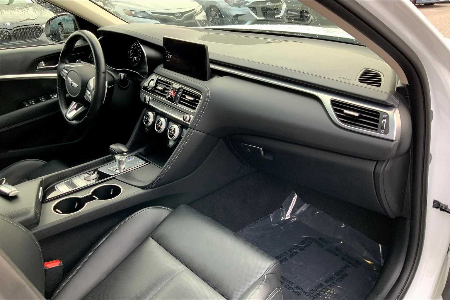 2023 Genesis G70 2.0T Sport Prestige photo 16