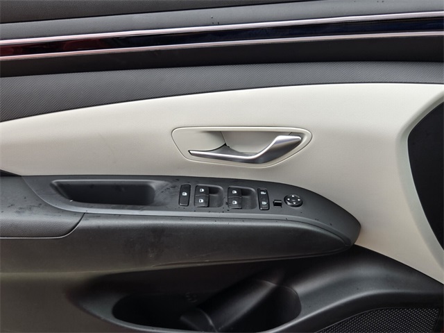2023 Hyundai Tucson SE photo 26
