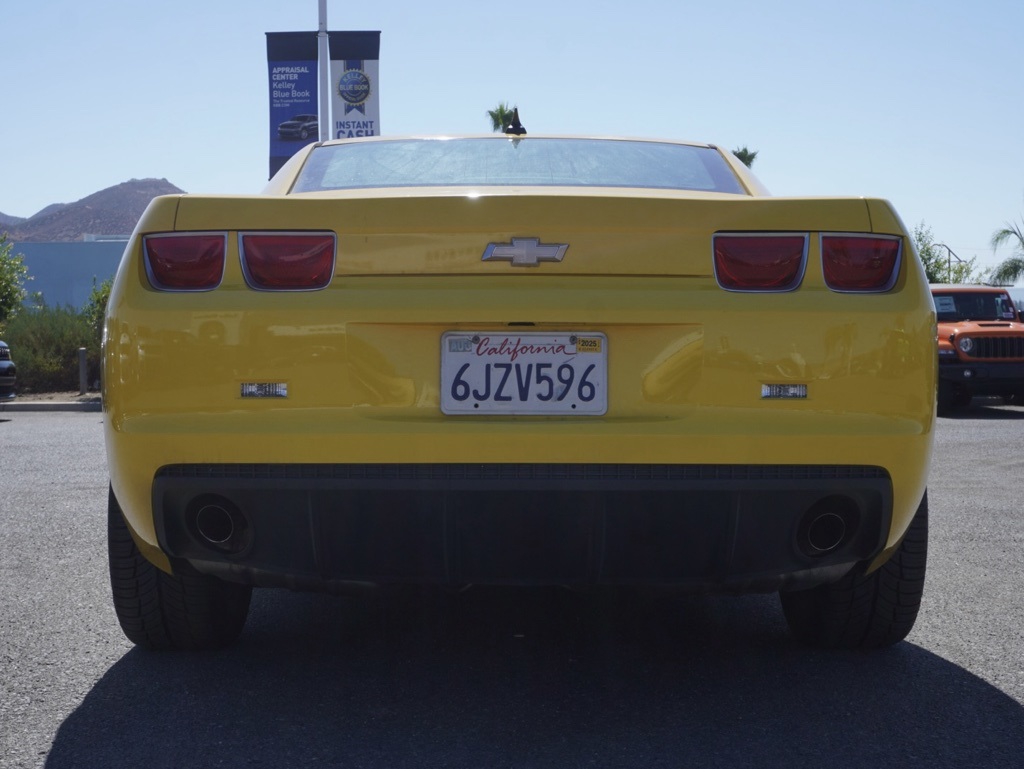 2010 Chevrolet Camaro photo 4