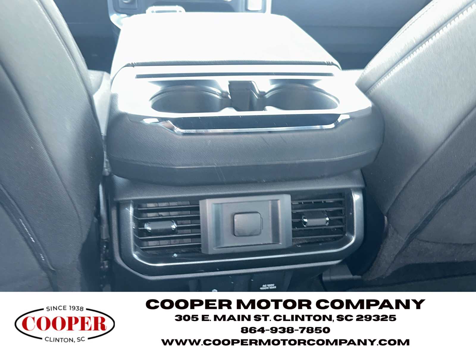 2023 Ford F-150 XLT photo 21