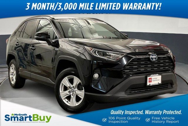 2021 Toyota RAV4 XLE's photo