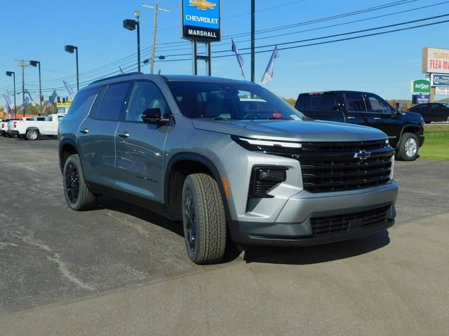 2026 Chevrolet Traverse photo 4