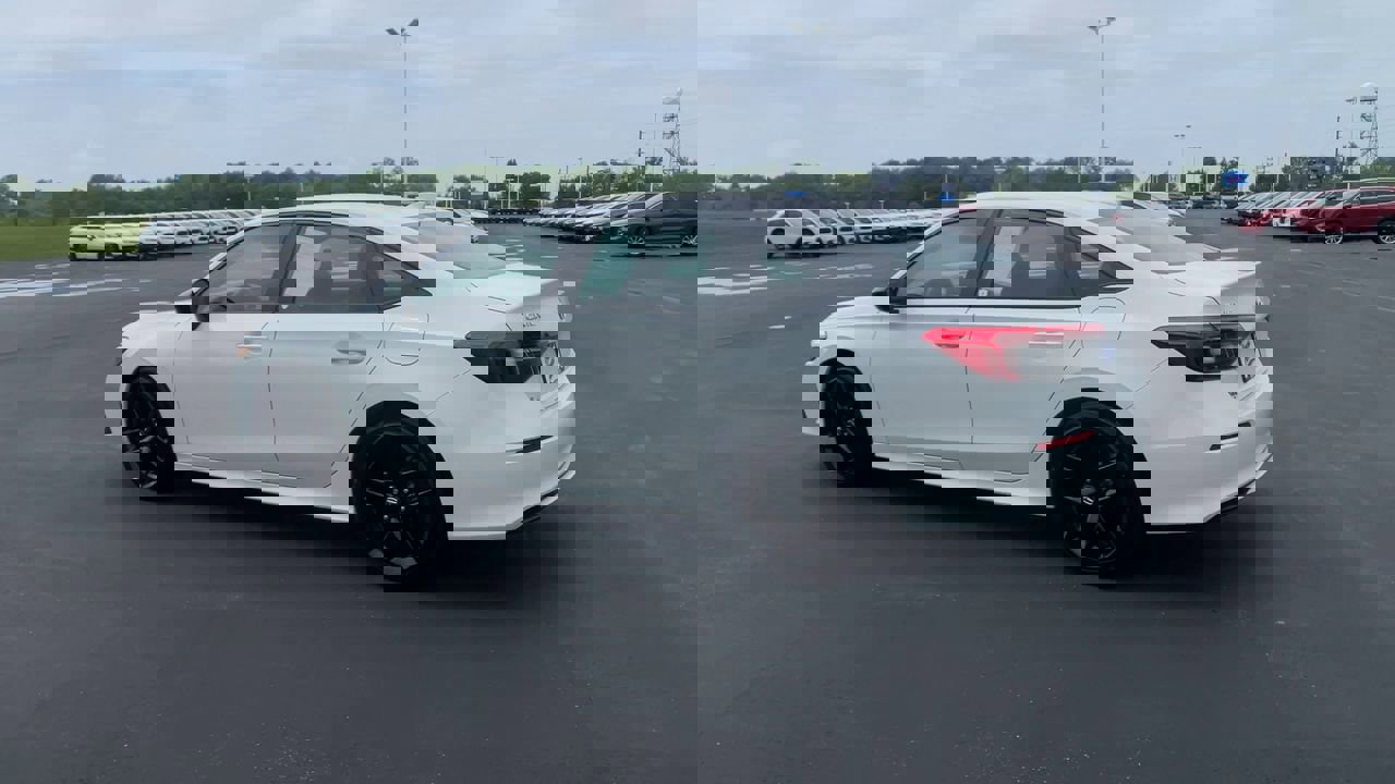 2023 Honda Civic Sport photo 5