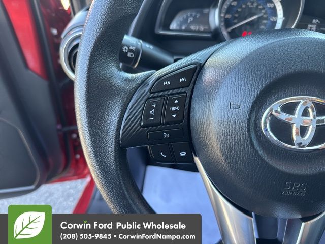2017 Toyota Yaris iA Base photo 11