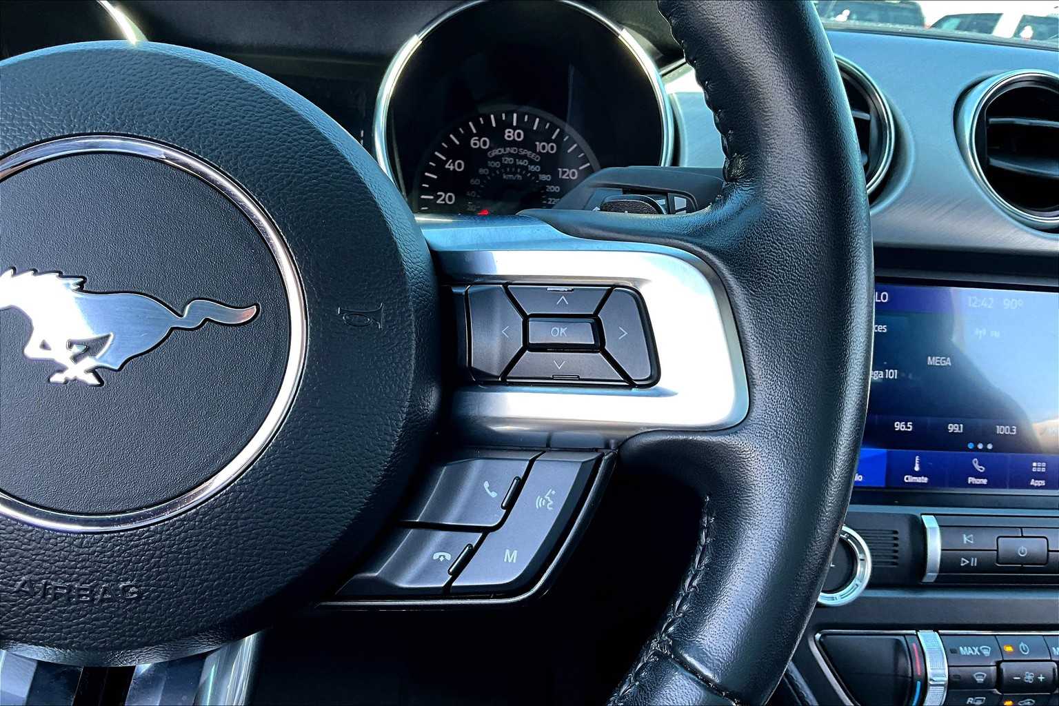 2023 Ford Mustang GT photo 21