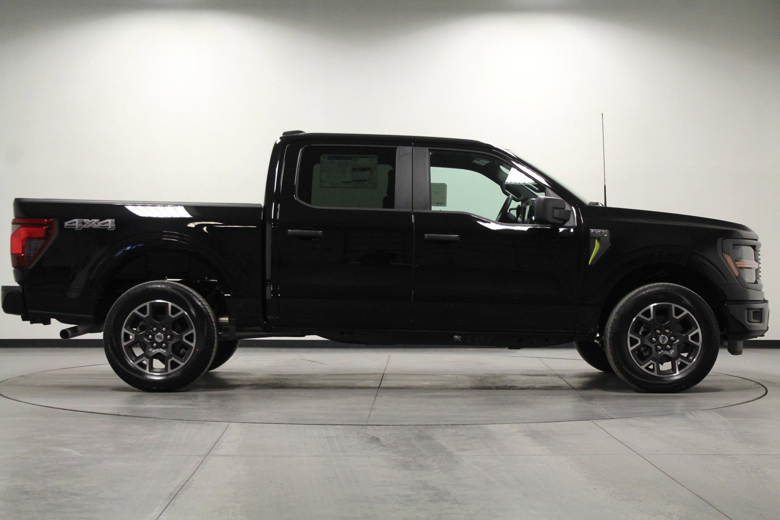 2025 Ford F-150 STX photo 2