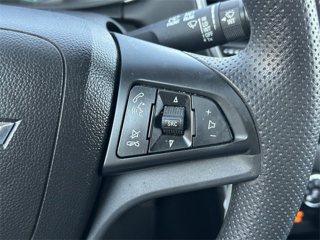 2022 Chevrolet Trax LS photo 17