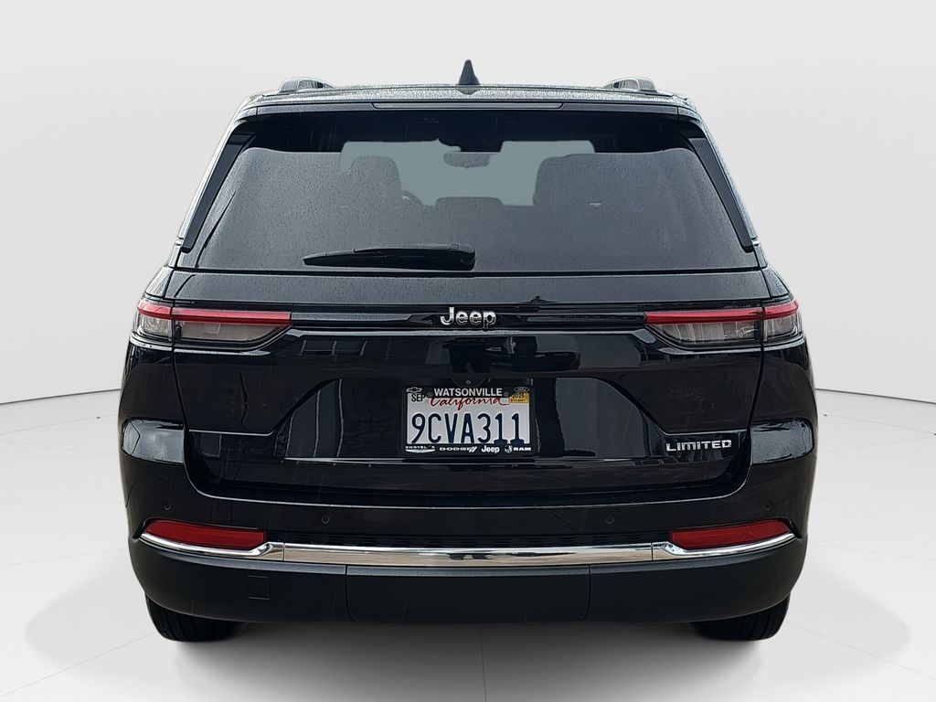 2022 Jeep Grand Cherokee Limited photo 4