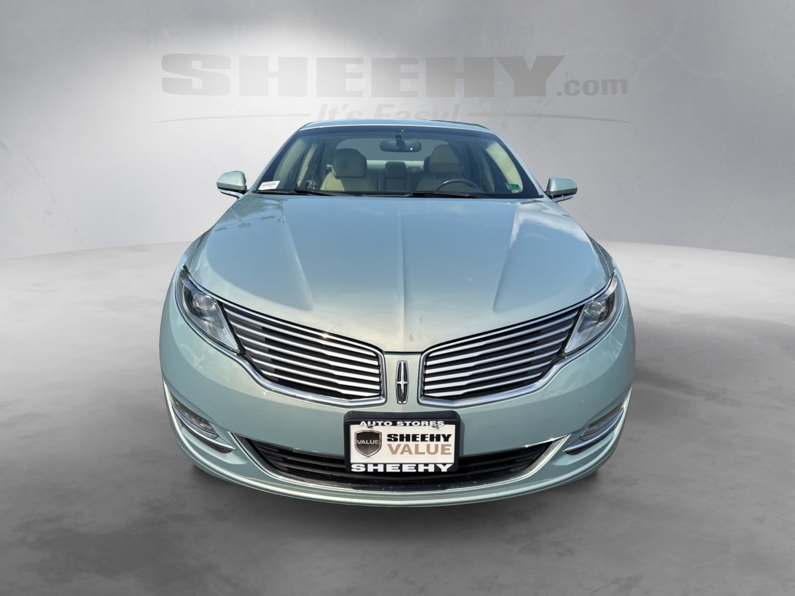 2013 Lincoln MKZ Hybrid photo 4