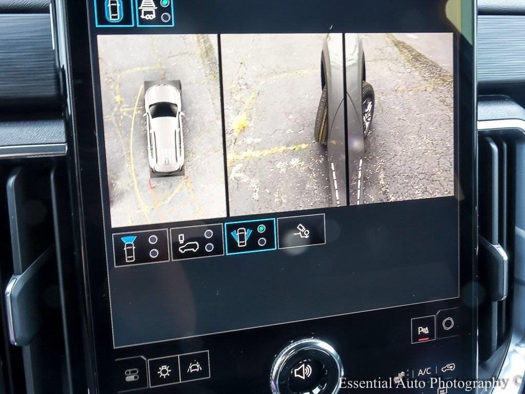 2026 GMC ACADIA - Image 22