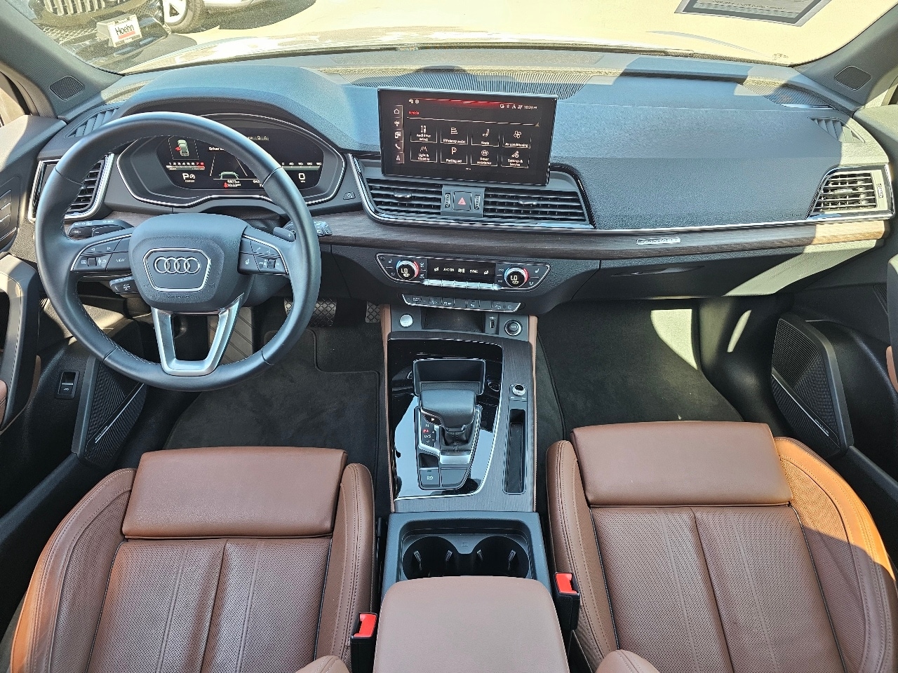 2025 Audi Q5 45 S line Premium Plus photo 4