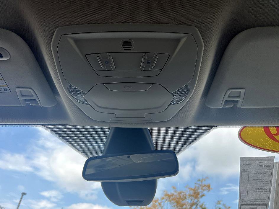 2019 Ford Escape Titanium photo 25