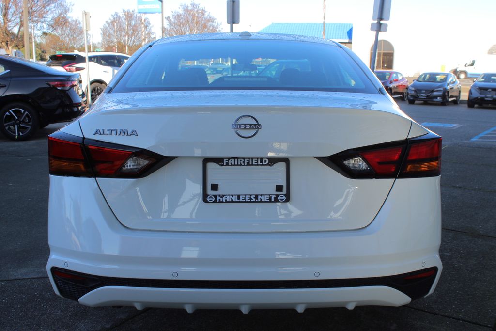 2025 Nissan Altima 2.5 S photo 4