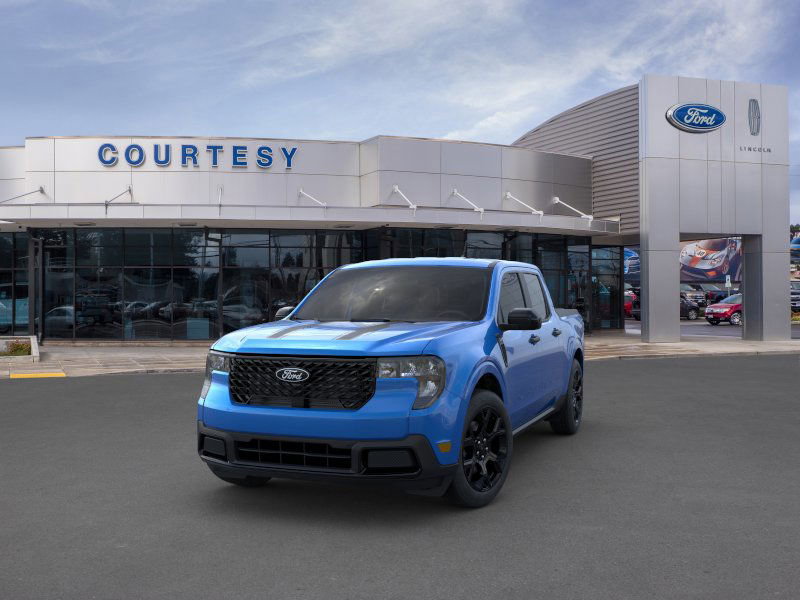 2025 Ford Maverick XLT photo 2