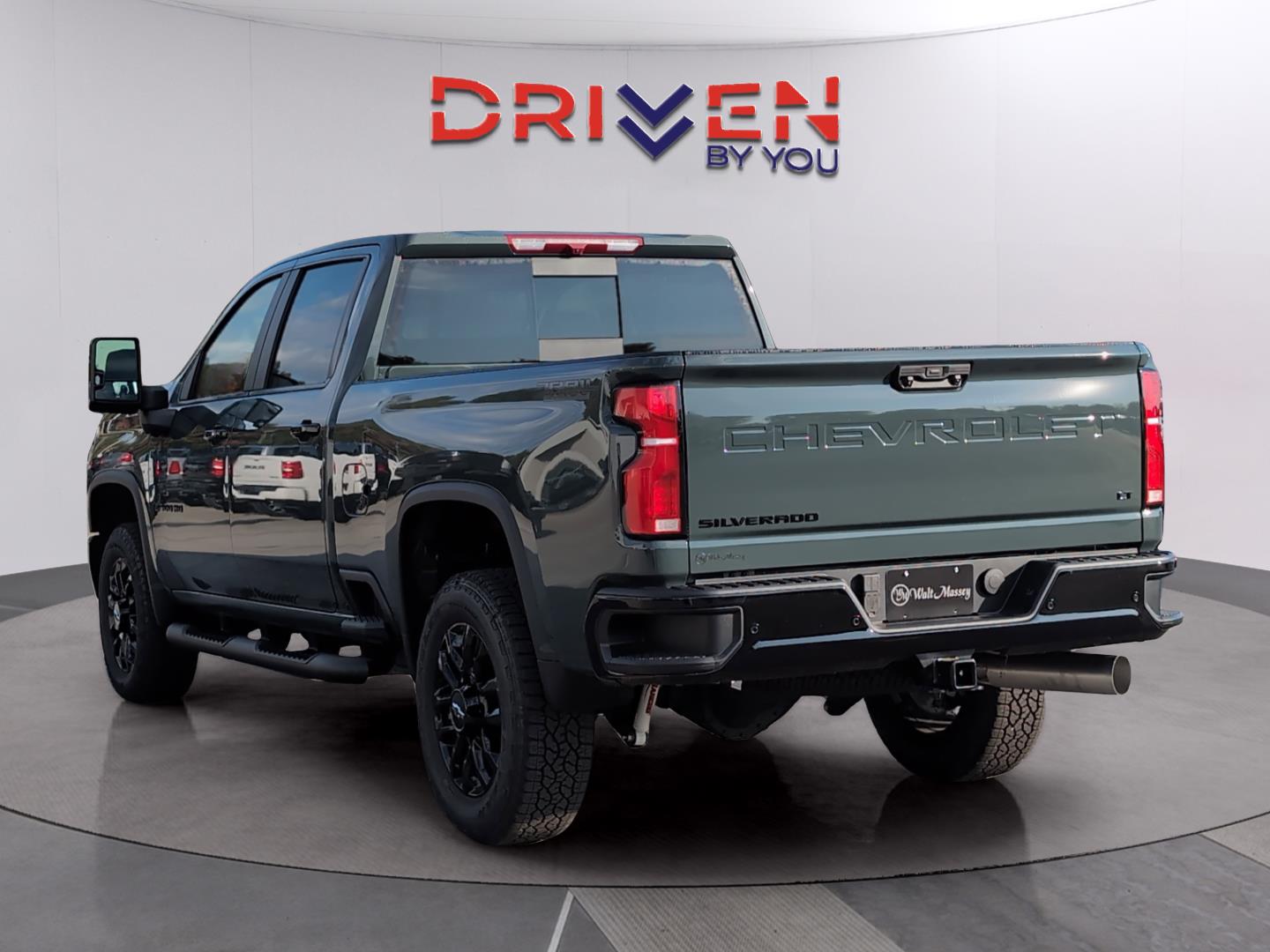 2026 Chevrolet Silverado 2500HD High Country photo 3