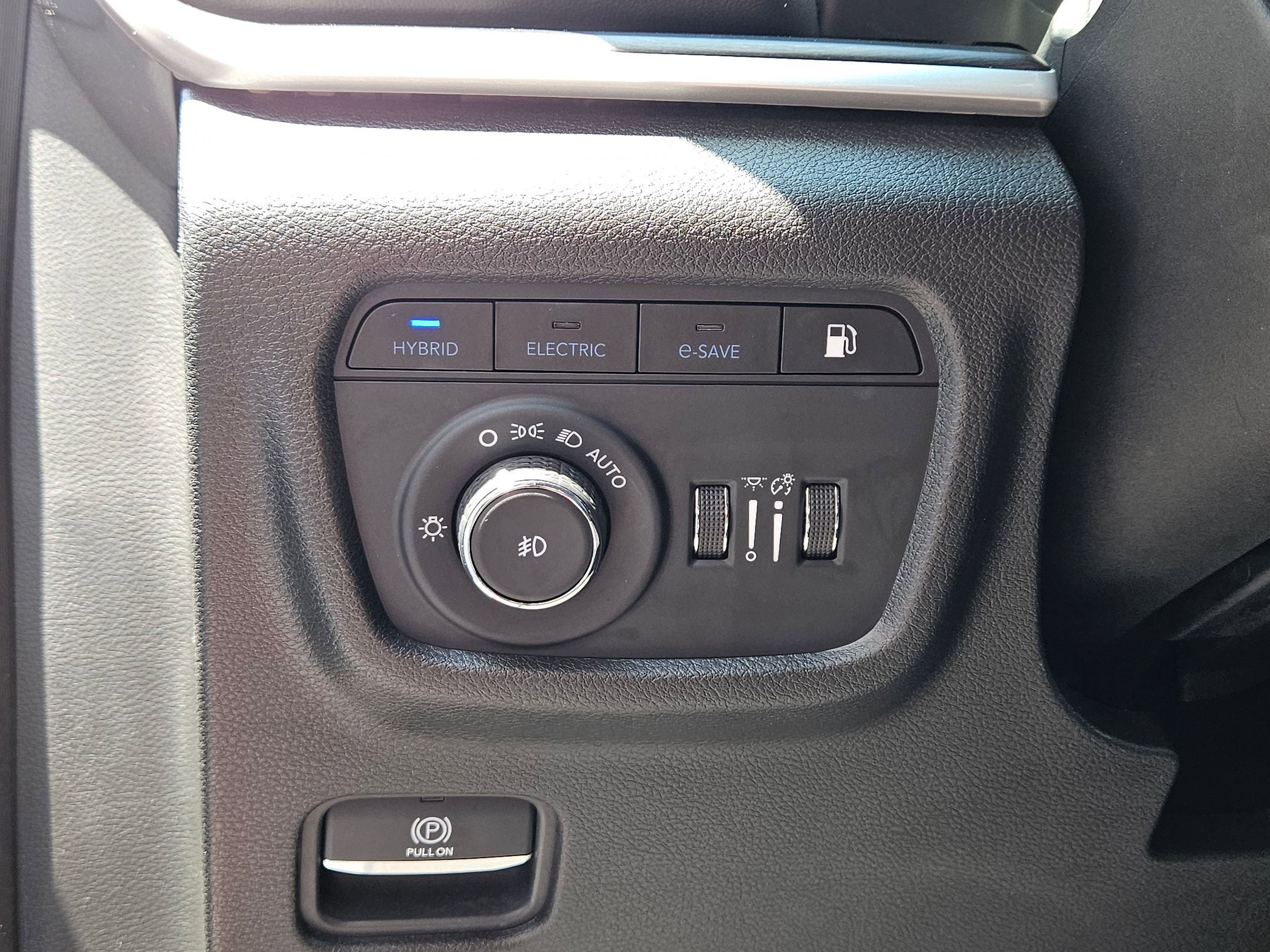 2023 Jeep Cherokee 4xe photo 19