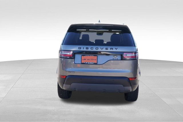 2018 Land Rover Discovery HSE Luxury photo 3