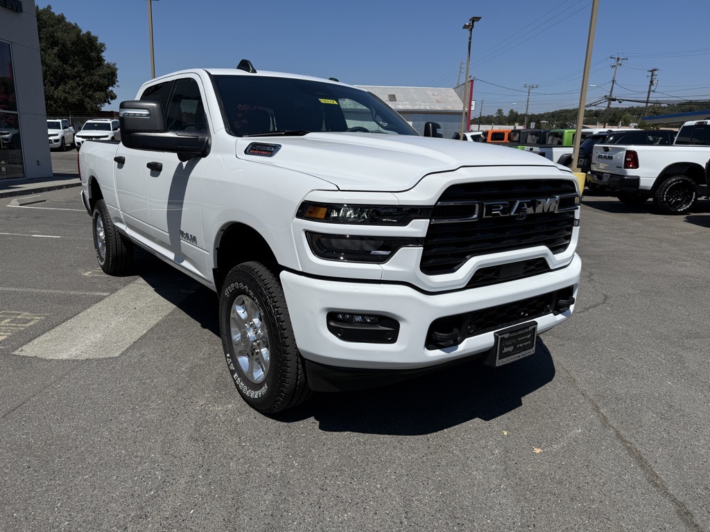 2025 Ram 2500 Big Horn photo 6