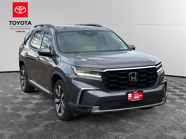2025 Honda Pilot Touring's photo