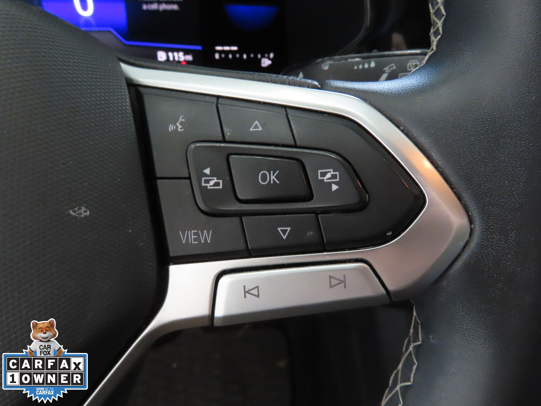 2022 Volkswagen Taos SE photo 12