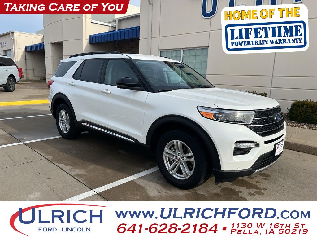 2023 Ford Explorer XLT's photo