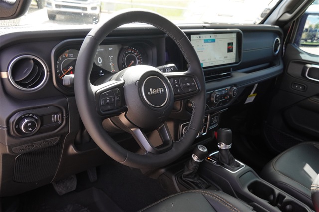 2025 Jeep Gladiator Sport photo 15