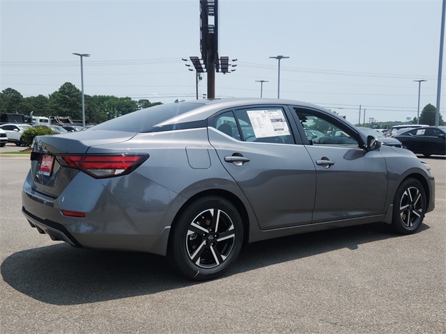 2025 Nissan Sentra SV photo 3
