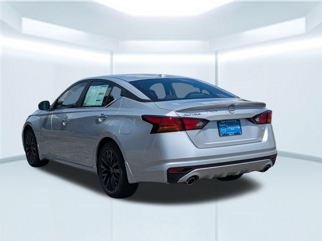 2025 Nissan Altima SV Special Edition photo 2