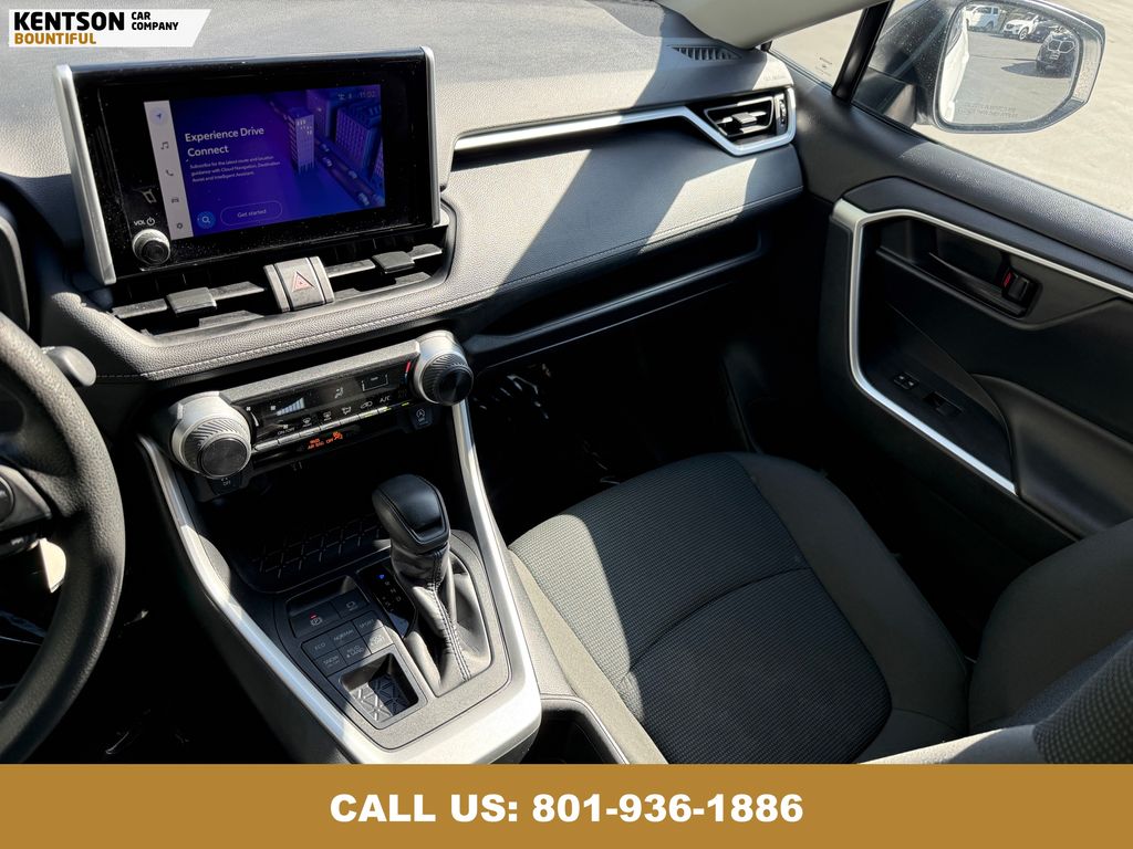 2024 Toyota RAV4 LE photo 19