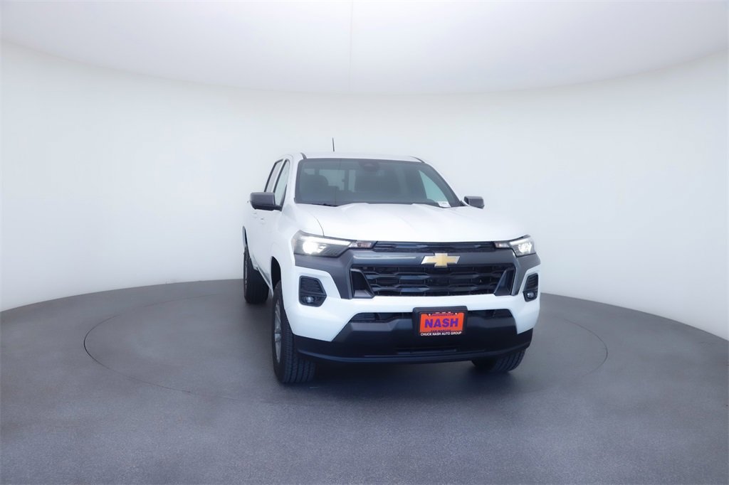 2026 Chevrolet Colorado LT photo 12