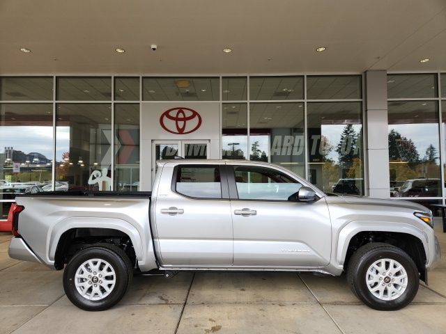 2025 Toyota Tacoma SR5 4x4 Double Cab photo 2