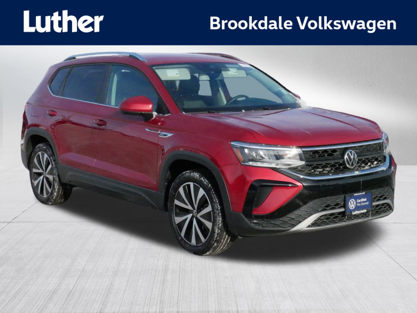 2022 Volkswagen Taos SE's photo