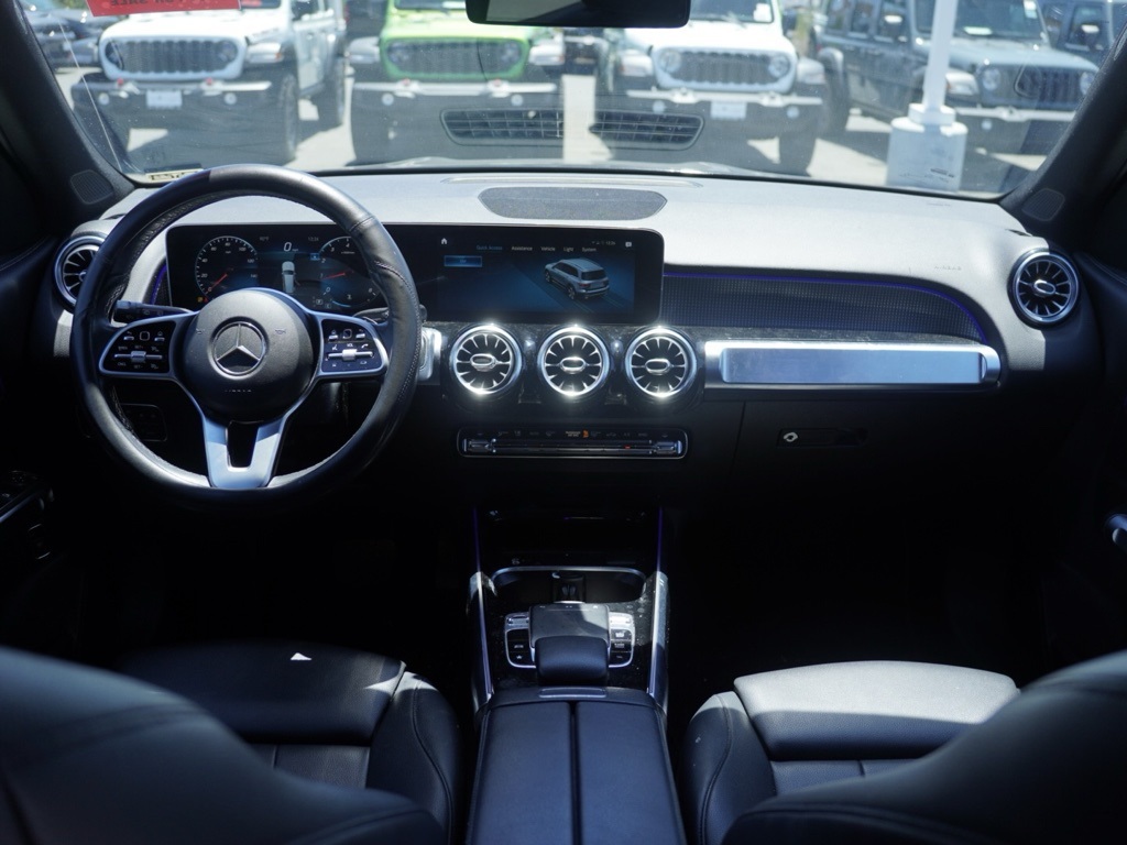 2020 Mercedes Benz GLB 250 photo 26