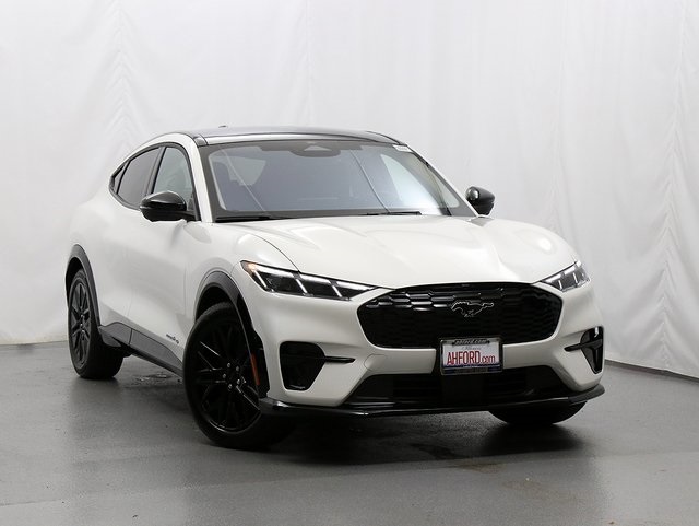 2025 Ford Mustang Mach-E Premium AWD's photo