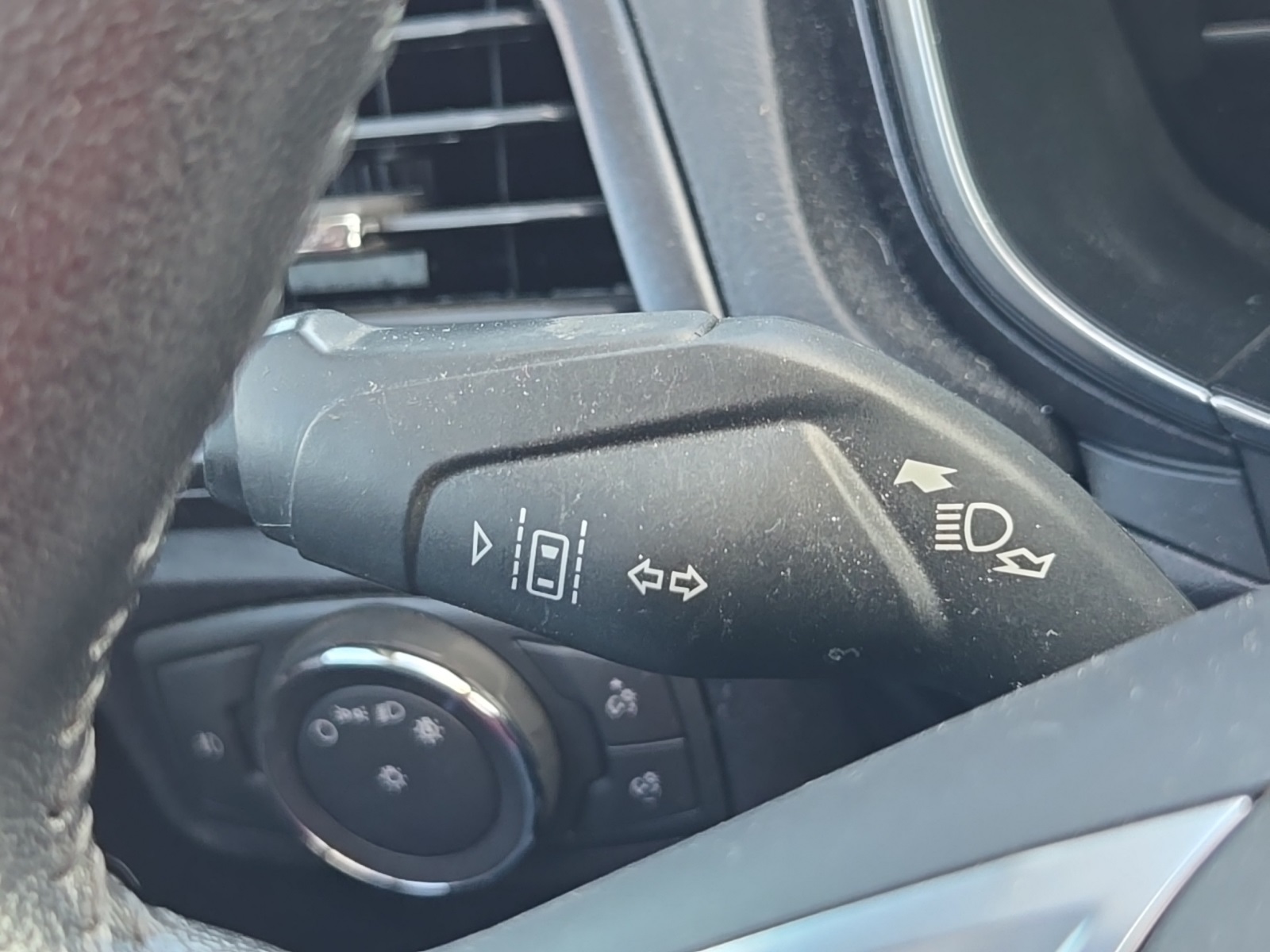 2018 Ford Fusion Hybrid Titanium photo 36